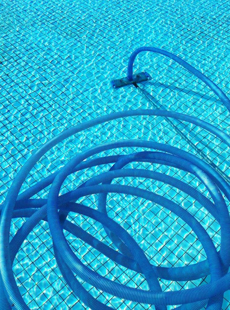 Pool cleaning tubes
